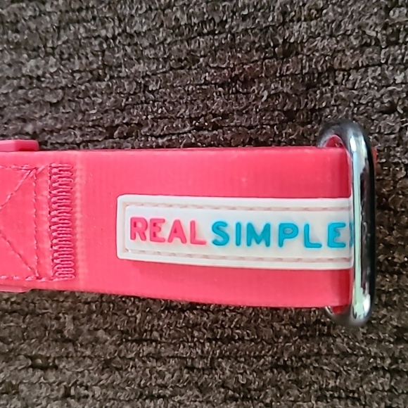 REAL SIMPLE MEDIUM PINK RUBBERIZED DOG COLLAR NECK SIZE 12" - 16" - Picture 3 of 8